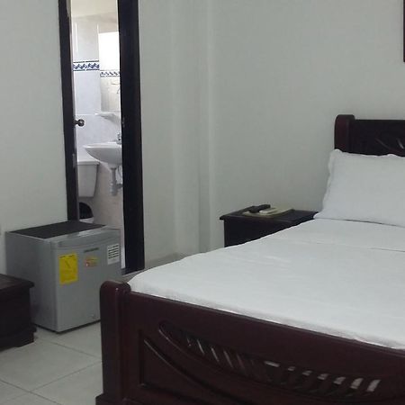 ואיידופאר Hotel La Vieja Sara מראה חיצוני תמונה