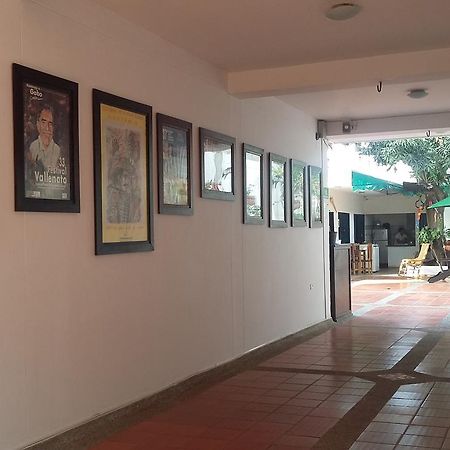ואיידופאר Hotel La Vieja Sara מראה חיצוני תמונה