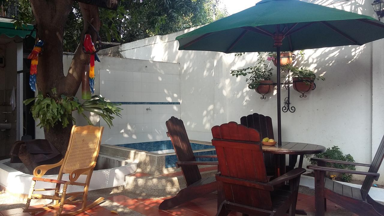 ואיידופאר Hotel La Vieja Sara מראה חיצוני תמונה